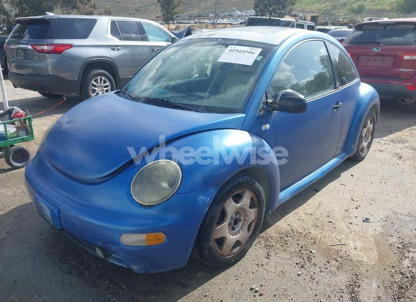 Photo 2 of 2000 Volkswagen New BEETLE GLX (VIN 3VWDD21C1YM423699)