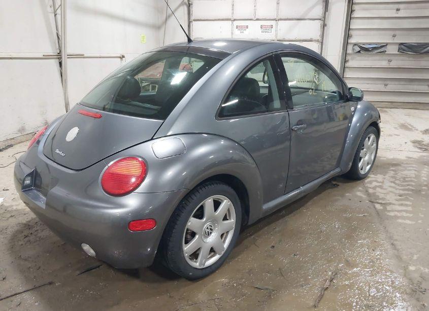 Photo 4 of 2002 Volkswagen New BEETLE GLX (VIN 3VWDD21C22M461160)