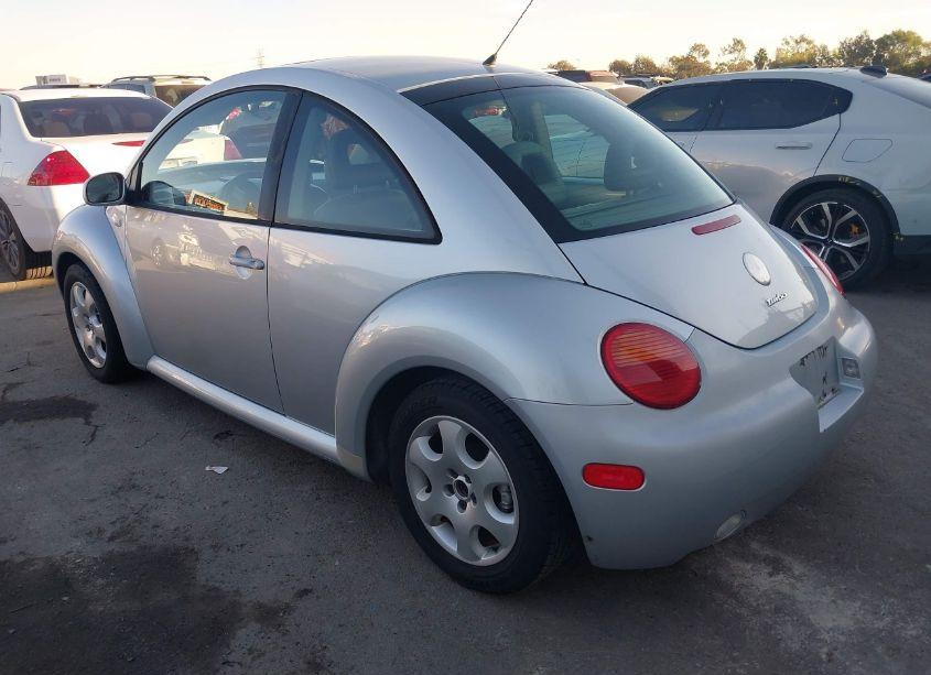 Photo 3 of 2002 Volkswagen New BEETLE GLX (VIN 3VWDD21C32M423677)