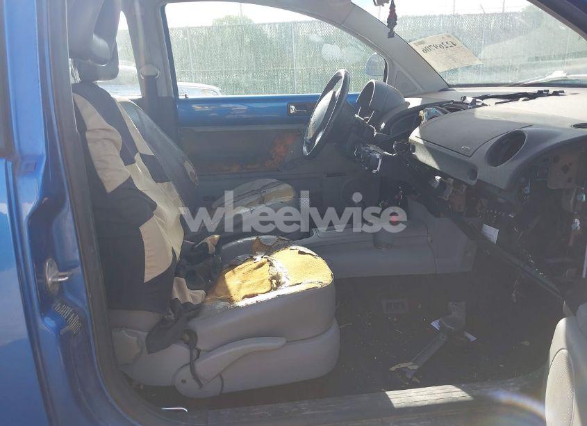 Photo 5 of 2000 Volkswagen New BEETLE GLX (VIN 3VWDD21C3YM429911)