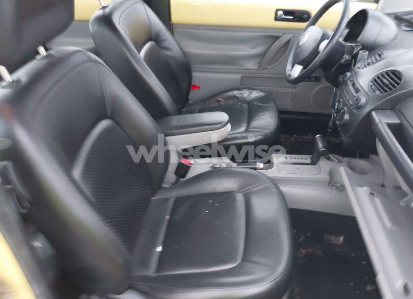 Photo 5 of 2000 Volkswagen New BEETLE GLX (VIN 3VWDD21C4YM490314)