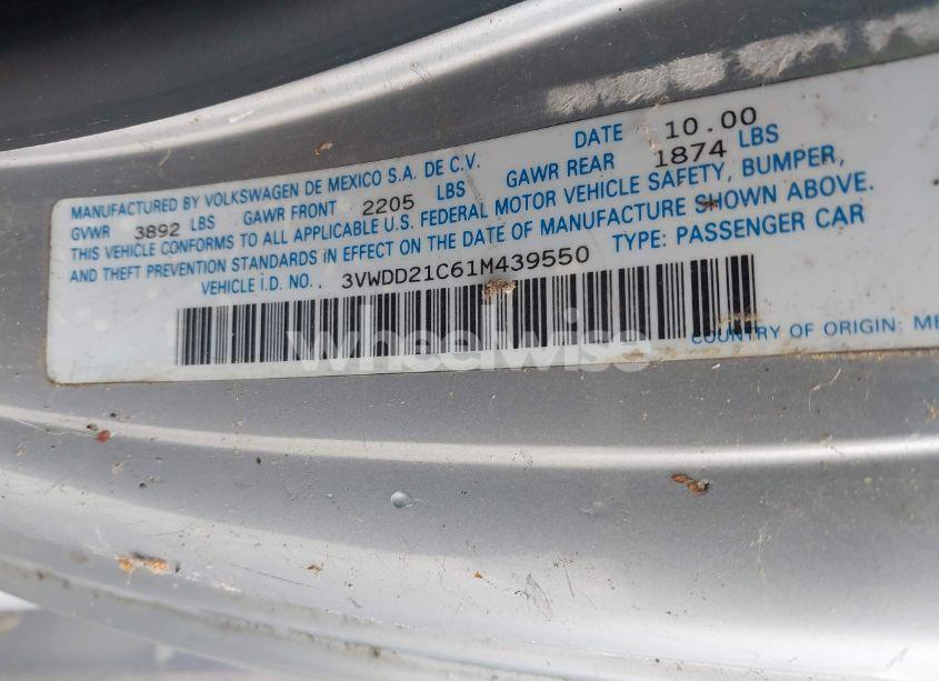 Photo 9 of 2001 Volkswagen New BEETLE GLX (VIN 3VWDD21C61M439550)