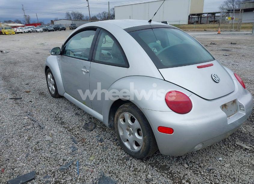 Photo 3 of 2001 Volkswagen New BEETLE GLX (VIN 3VWDD21C81M443163)
