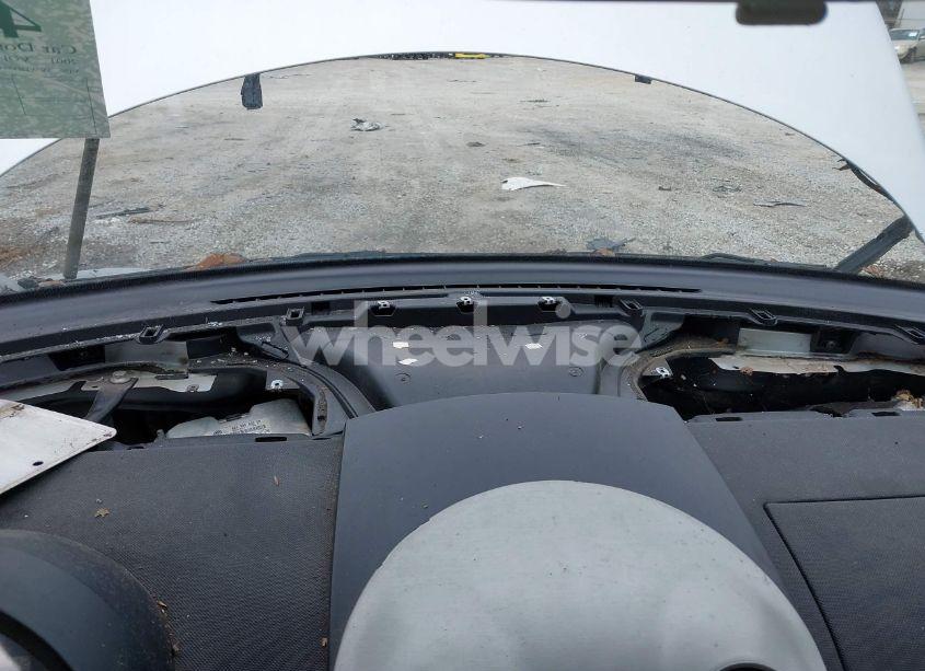 Photo 6 of 2001 Volkswagen New BEETLE GLX (VIN 3VWDD21C81M443163)