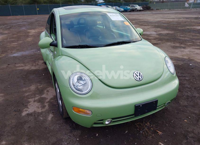 2001 Volkswagen New BEETLE GLX (VIN 3VWDD21C81M461520) main photo