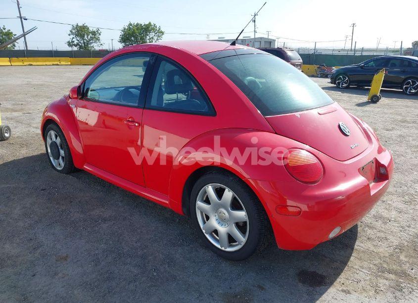 Photo 3 of 2002 Volkswagen New BEETLE GLX (VIN 3VWDD21C82M410830)