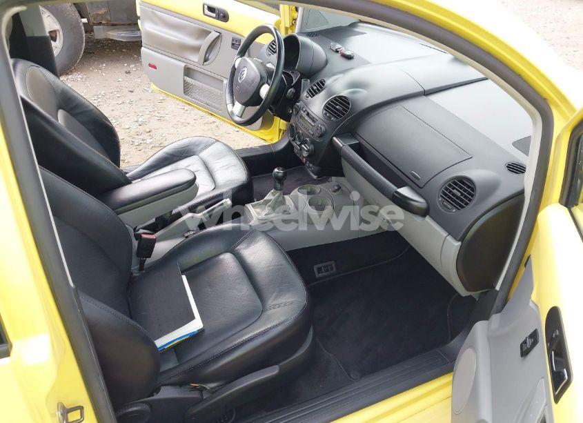 Photo 5 of 2003 Volkswagen New BEETLE GLX (VIN 3VWDD21C83M428634)