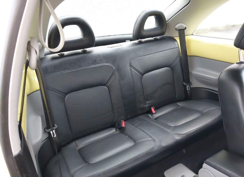 Photo 8 of 2000 Volkswagen New BEETLE GLX (VIN 3VWDD21C8YM429354)