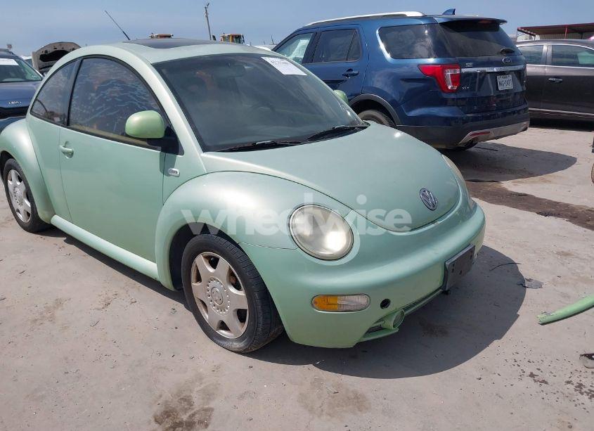 2000 Volkswagen New BEETLE GLX (VIN 3VWDD21C9YM451119) main photo