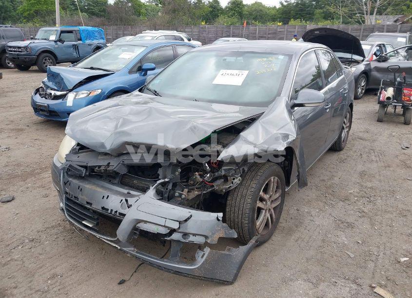 Photo 2 of 2006 Volkswagen Jetta 2.5 (VIN 3VWDF71K16M629021)