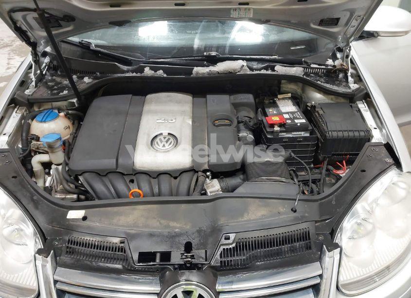 Photo 10 of 2007 Volkswagen Jetta 2.5 (VIN 3VWDF71K47M018384)