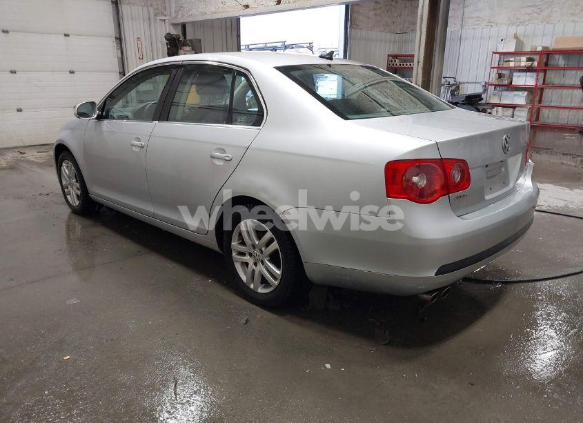 Photo 3 of 2007 Volkswagen Jetta 2.5 (VIN 3VWDF71K47M018384)