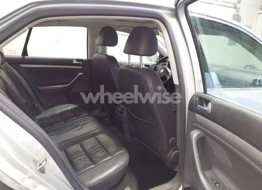 Photo 8 of 2007 Volkswagen Jetta 2.5 (VIN 3VWDF71K47M018384)