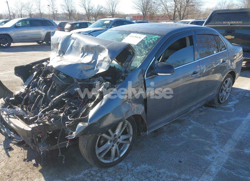 Photo 2 of 2007 Volkswagen Jetta 2.5 (VIN 3VWDF71K97M043975)