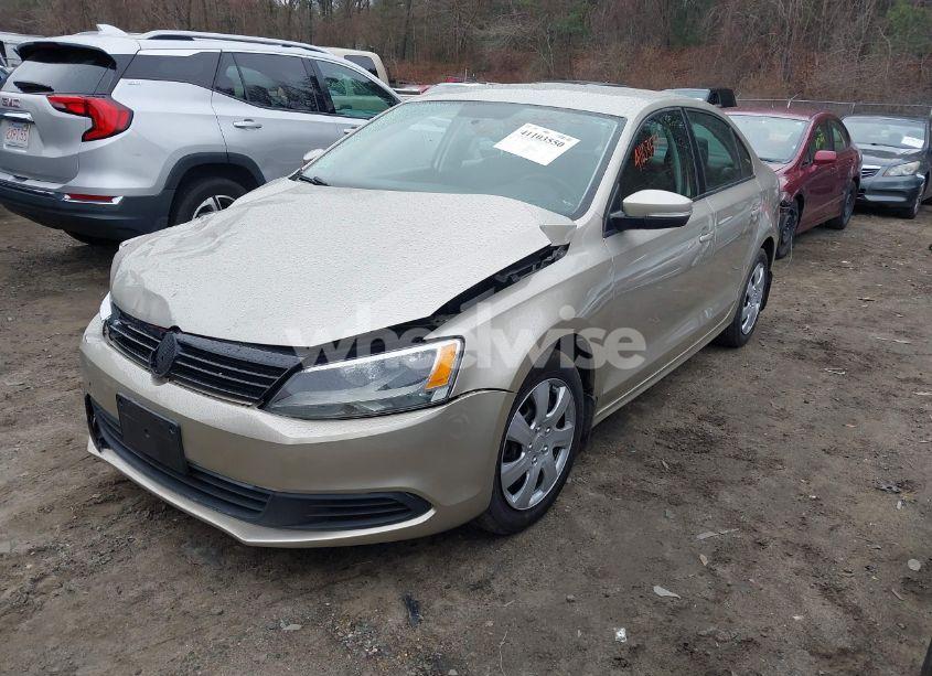 Photo 2 of 2012 Volkswagen Jetta 2.5L SE (VIN 3VWDP7AJ0CM128119)