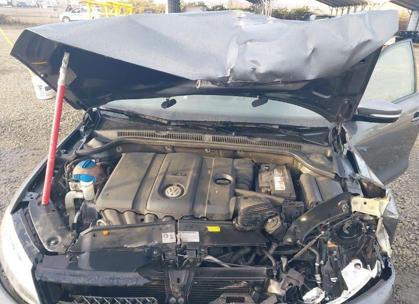 Photo 10 of 2012 Volkswagen Jetta 2.5L SE (VIN 3VWDP7AJ0CM302464)