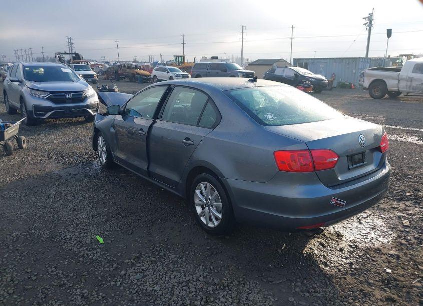 Photo 3 of 2012 Volkswagen Jetta 2.5L SE (VIN 3VWDP7AJ0CM302464)