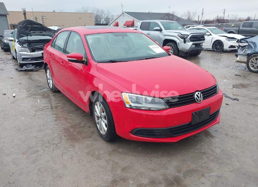 2012 Volkswagen Jetta 2.5L SE (VIN 3VWDP7AJ0CM303372) main photo