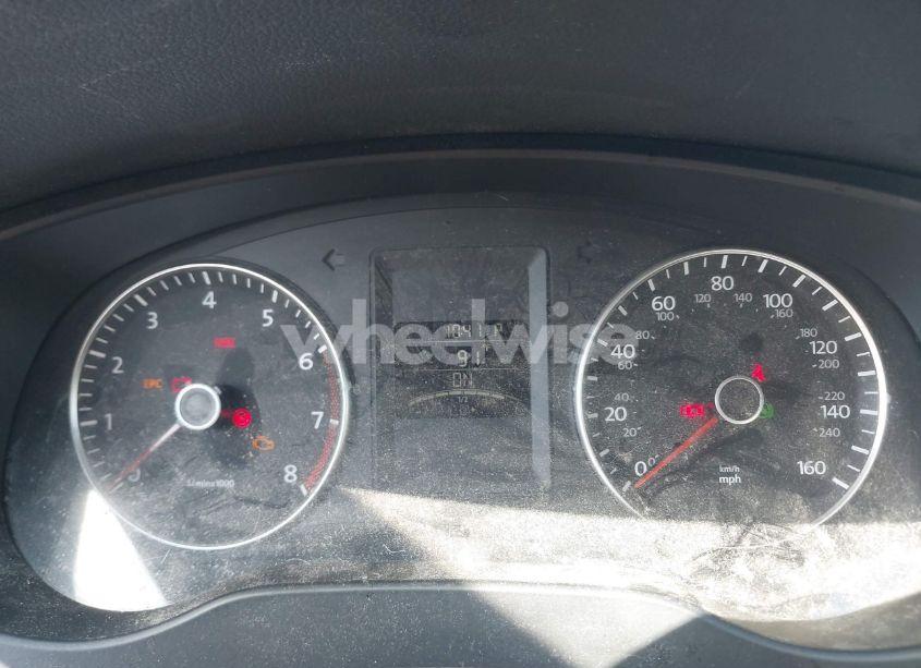 Photo 7 of 2012 Volkswagen Jetta 2.5L SE (VIN 3VWDP7AJ0CM306577)