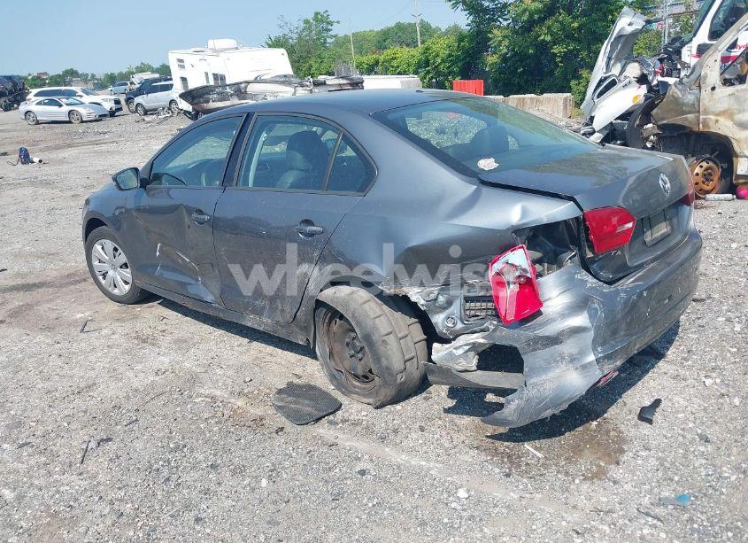 Photo 3 of 2012 Volkswagen Jetta 2.5L SE (VIN 3VWDP7AJ0CM309754)