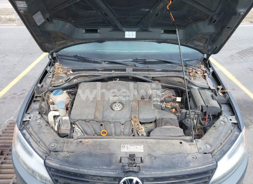 Photo 10 of 2012 Volkswagen Jetta 2.5L SE (VIN 3VWDP7AJ0CM311651)