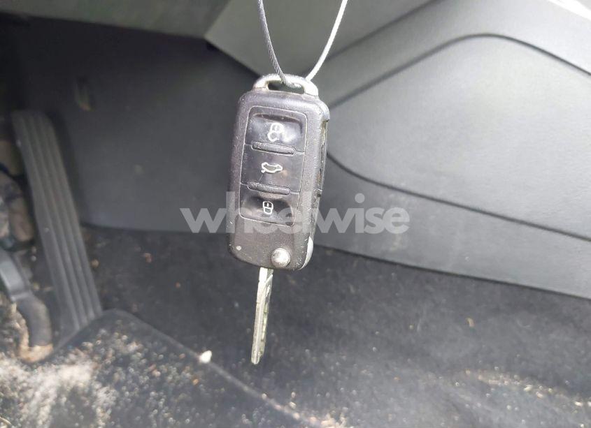 Photo 11 of 2012 Volkswagen Jetta 2.5L SE (VIN 3VWDP7AJ0CM311651)