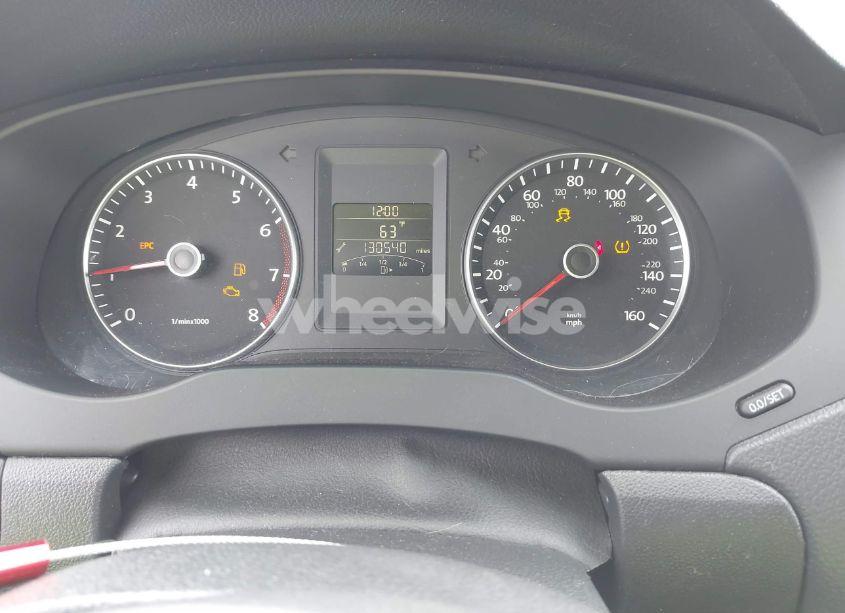 Photo 7 of 2012 Volkswagen Jetta 2.5L SE (VIN 3VWDP7AJ0CM311651)