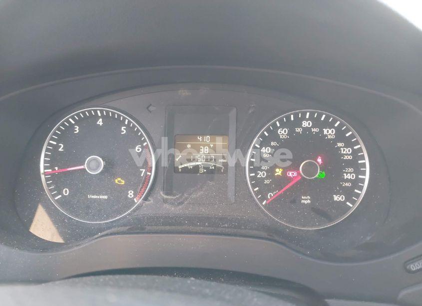 Photo 7 of 2012 Volkswagen Jetta 2.5L SE (VIN 3VWDP7AJ0CM339613)