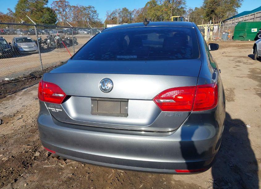 Photo 16 of 2012 Volkswagen Jetta 2.5L SE (VIN 3VWDP7AJ0CM418750)