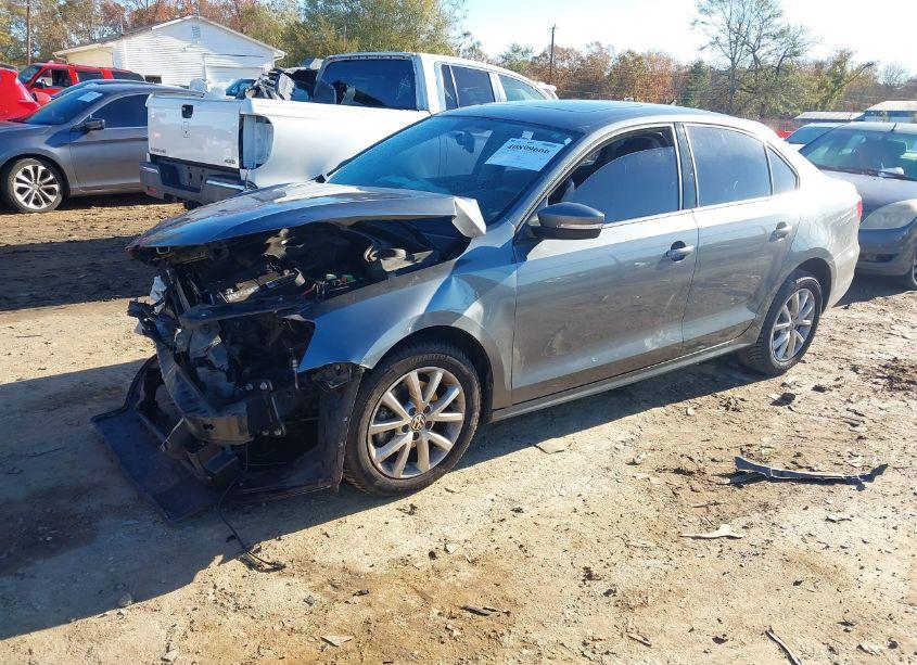 Photo 2 of 2012 Volkswagen Jetta 2.5L SE (VIN 3VWDP7AJ0CM418750)