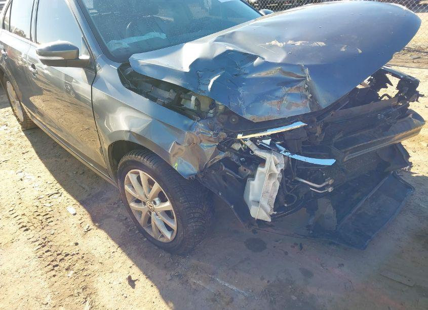 Photo 6 of 2012 Volkswagen Jetta 2.5L SE (VIN 3VWDP7AJ0CM418750)