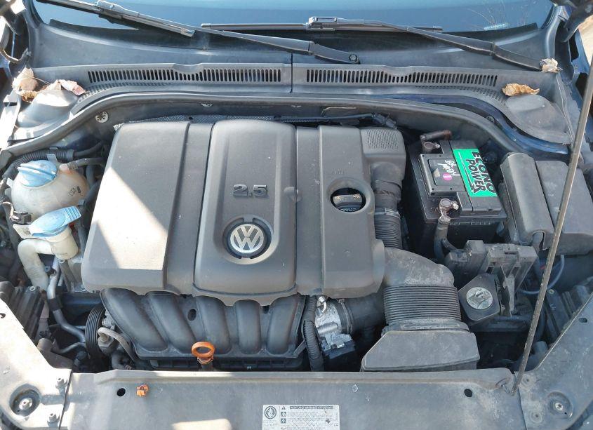 Photo 10 of 2012 Volkswagen Jetta 2.5L SE (VIN 3VWDP7AJ0CM468774)