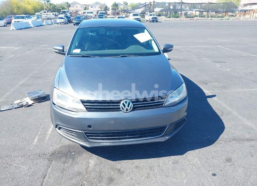 Photo 6 of 2013 Volkswagen Jetta 2.5L SE (VIN 3VWDP7AJ0DM253879)
