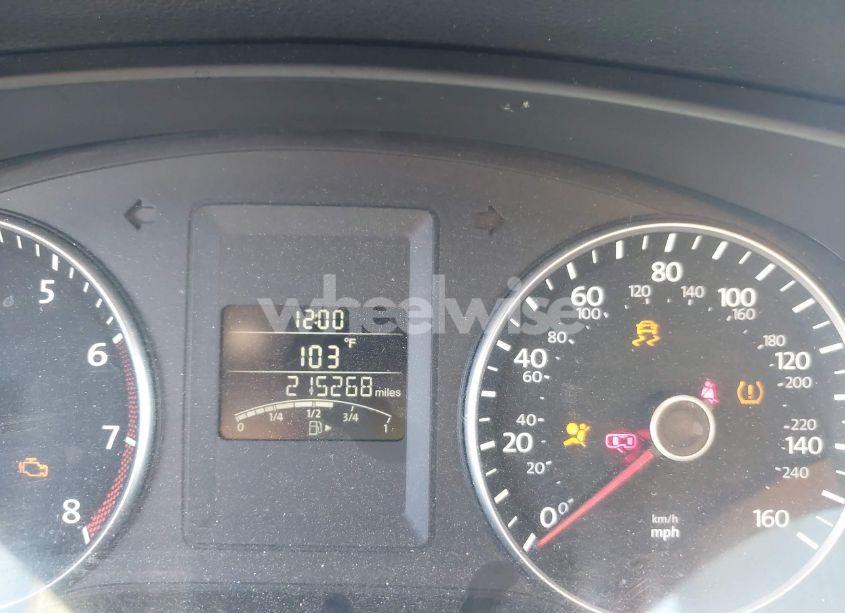 Photo 7 of 2013 Volkswagen Jetta 2.5L SE (VIN 3VWDP7AJ0DM253879)