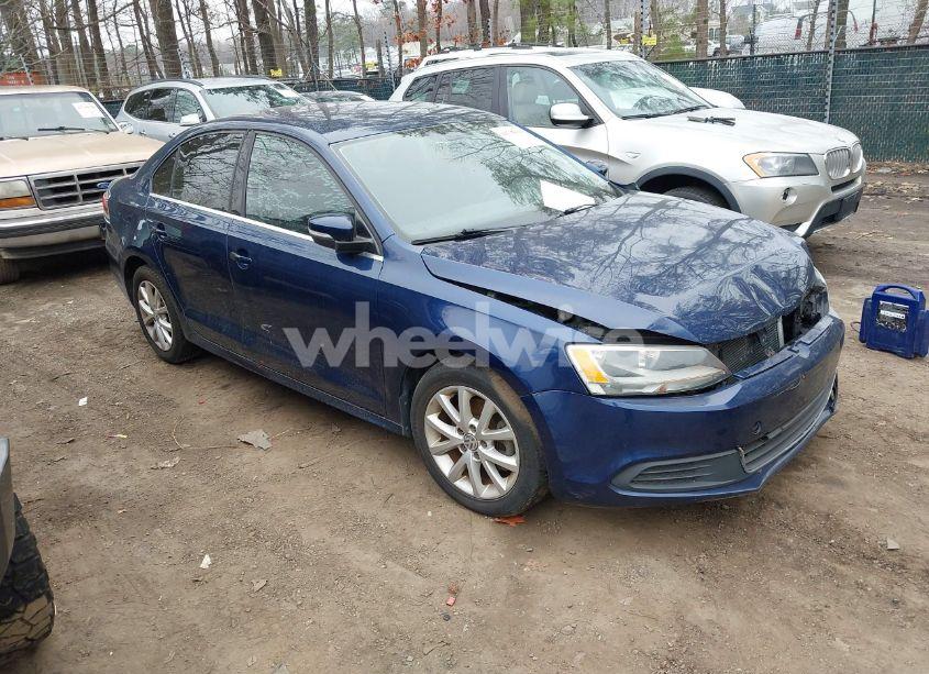 2013 Volkswagen Jetta 2.5L SE (VIN 3VWDP7AJ0DM295226) main photo