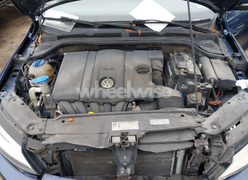 Photo 10 of 2013 Volkswagen Jetta 2.5L SE (VIN 3VWDP7AJ0DM295226)