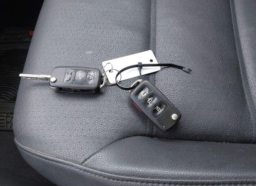 Photo 10 of 2013 Volkswagen Jetta 2.5L SE (VIN 3VWDP7AJ0DM350693)