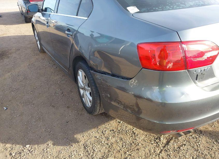 Photo 12 of 2013 Volkswagen Jetta 2.5L SE (VIN 3VWDP7AJ0DM350693)