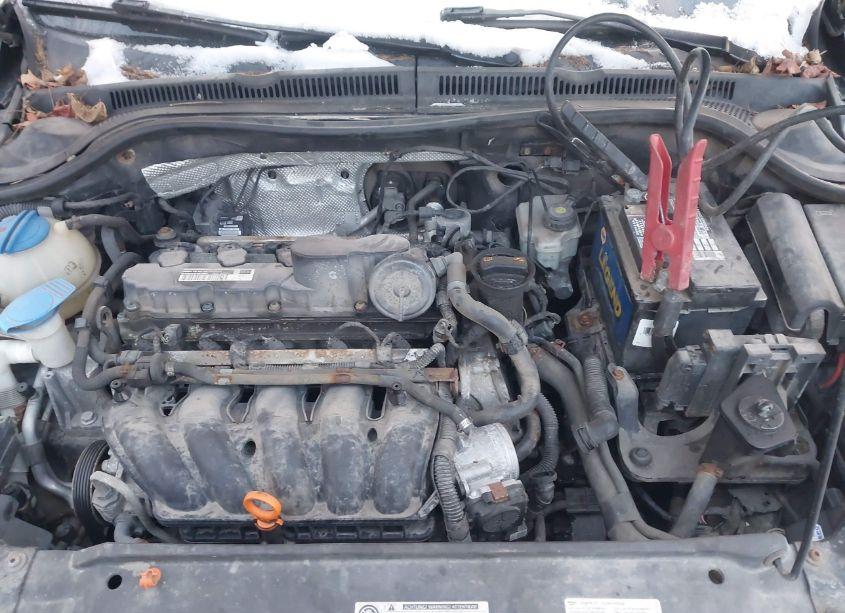 Photo 10 of 2013 Volkswagen Jetta 2.5L SE (VIN 3VWDP7AJ0DM379028)