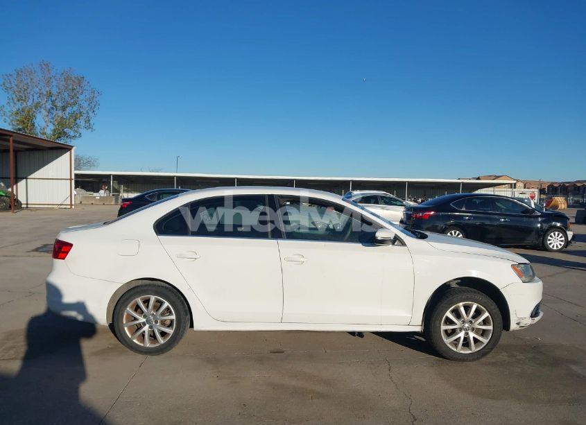 Photo 14 of 2013 Volkswagen Jetta 2.5L SE (VIN 3VWDP7AJ0DM381264)