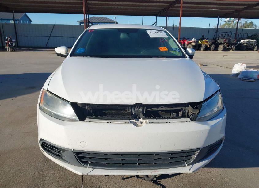 Photo 6 of 2013 Volkswagen Jetta 2.5L SE (VIN 3VWDP7AJ0DM381264)