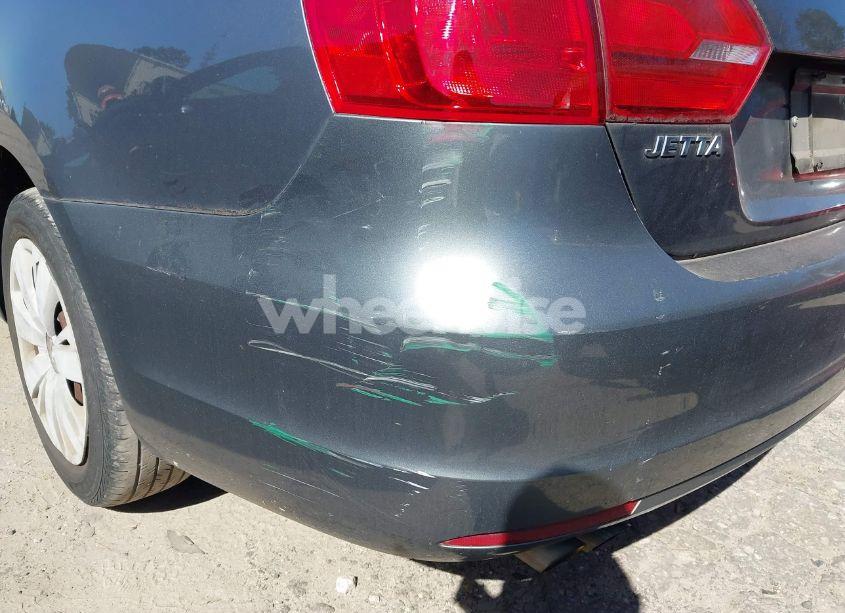 Photo 12 of 2013 Volkswagen Jetta 2.5L SE (VIN 3VWDP7AJ0DM406566)