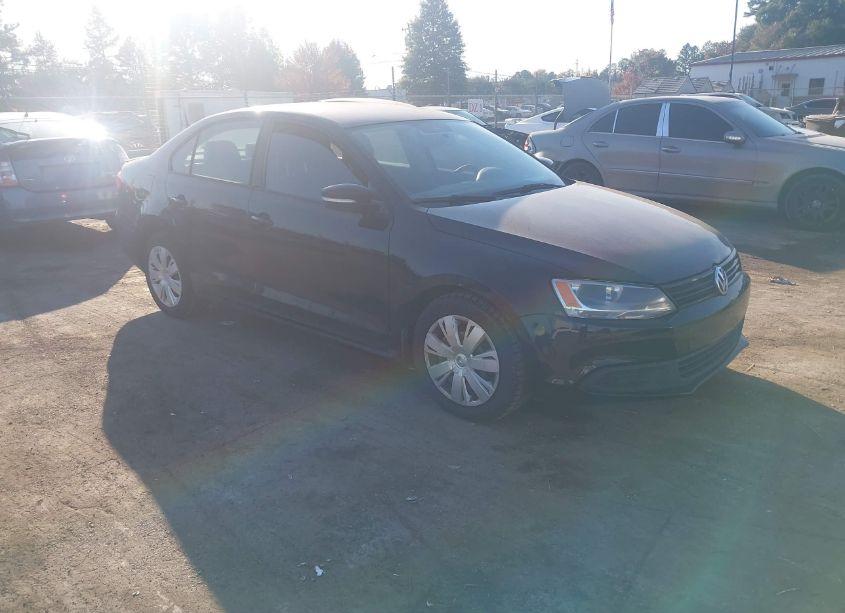 2012 Volkswagen Jetta 2.5L SE (VIN 3VWDP7AJ1CM325302) main photo