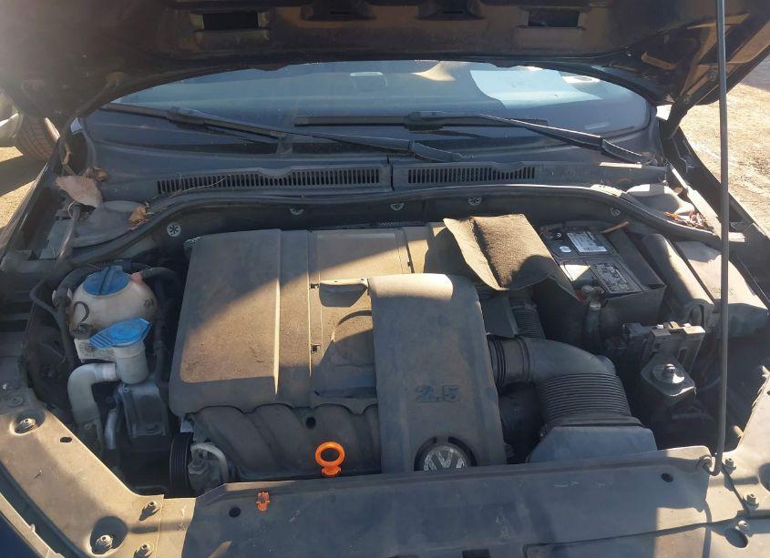 Photo 10 of 2012 Volkswagen Jetta 2.5L SE (VIN 3VWDP7AJ1CM325302)