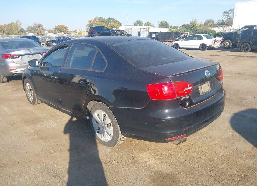 Photo 3 of 2012 Volkswagen Jetta 2.5L SE (VIN 3VWDP7AJ1CM325302)