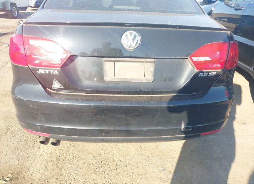 Photo 6 of 2012 Volkswagen Jetta 2.5L SE (VIN 3VWDP7AJ1CM325302)