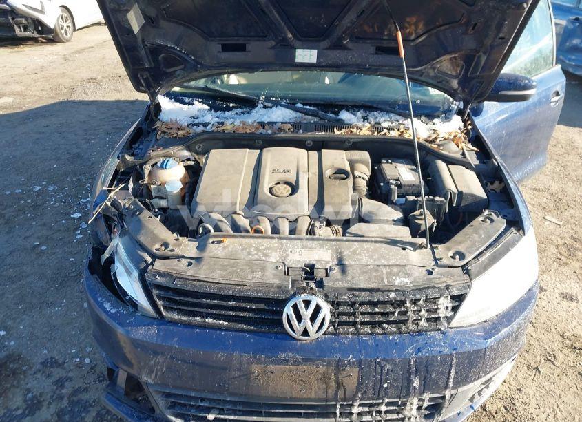 Photo 10 of 2012 Volkswagen Jetta 2.5L SE (VIN 3VWDP7AJ1CM343573)