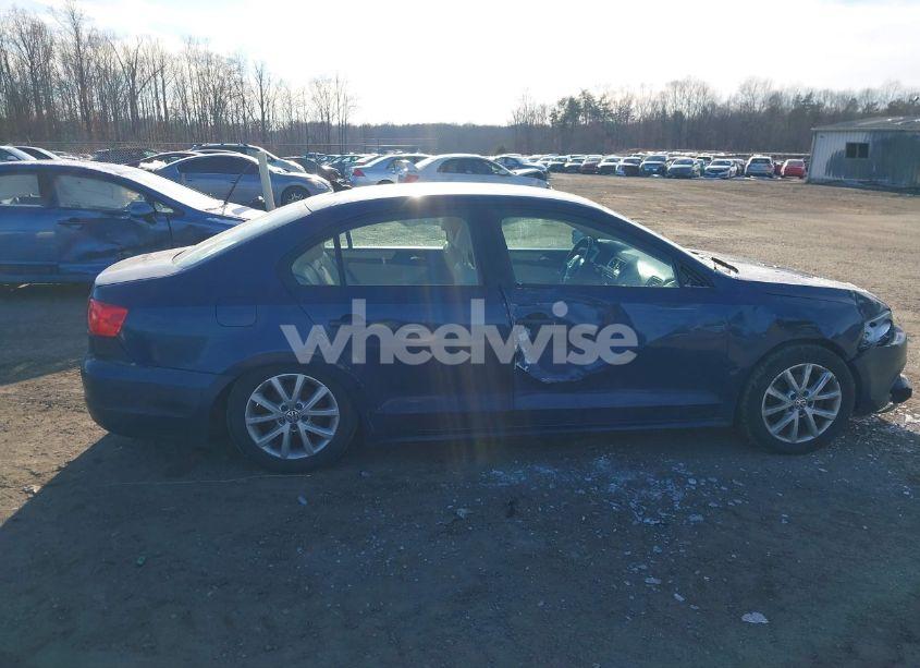 Photo 13 of 2012 Volkswagen Jetta 2.5L SE (VIN 3VWDP7AJ1CM343573)