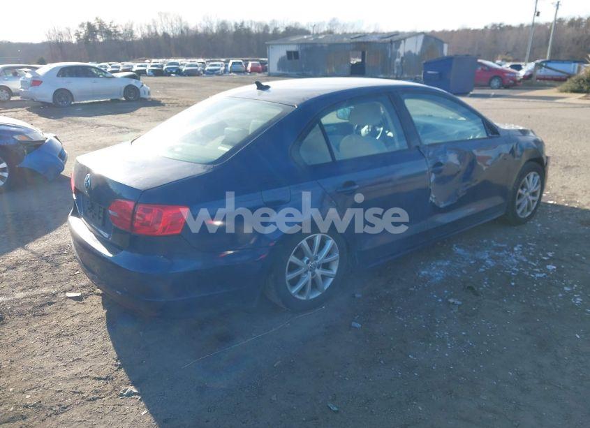Photo 4 of 2012 Volkswagen Jetta 2.5L SE (VIN 3VWDP7AJ1CM343573)