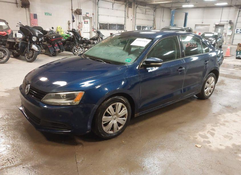 Photo 2 of 2012 Volkswagen Jetta 2.5L SE (VIN 3VWDP7AJ1CM372295)